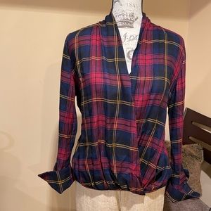 Mustard Seed plaid shirt small